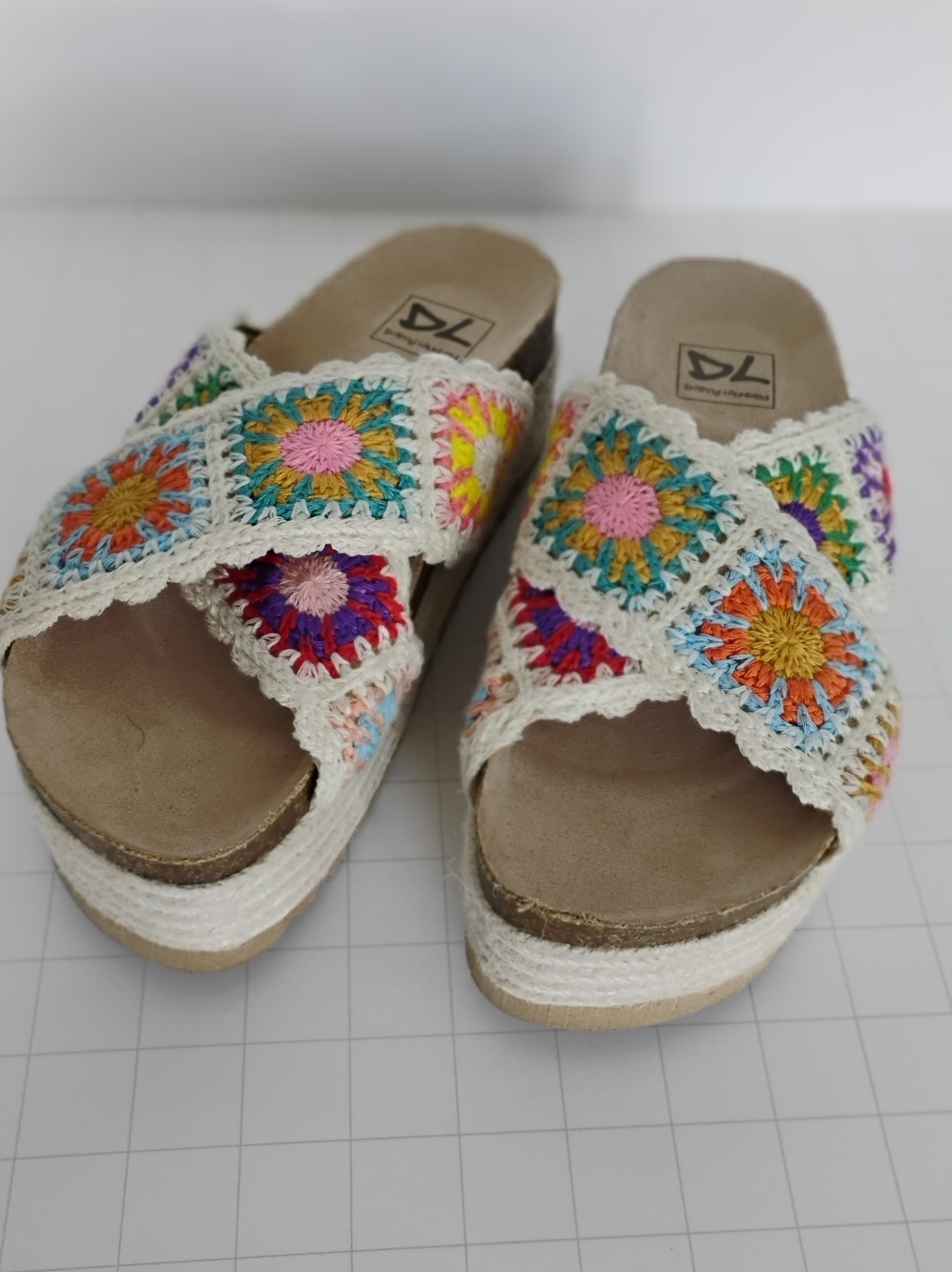 Plays Crochet Platform Slide Chunky Mule Sandals Like New Retro Vibe 5.5